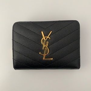 Saint Laurent Grain De Poudre Matelasse Wallet
